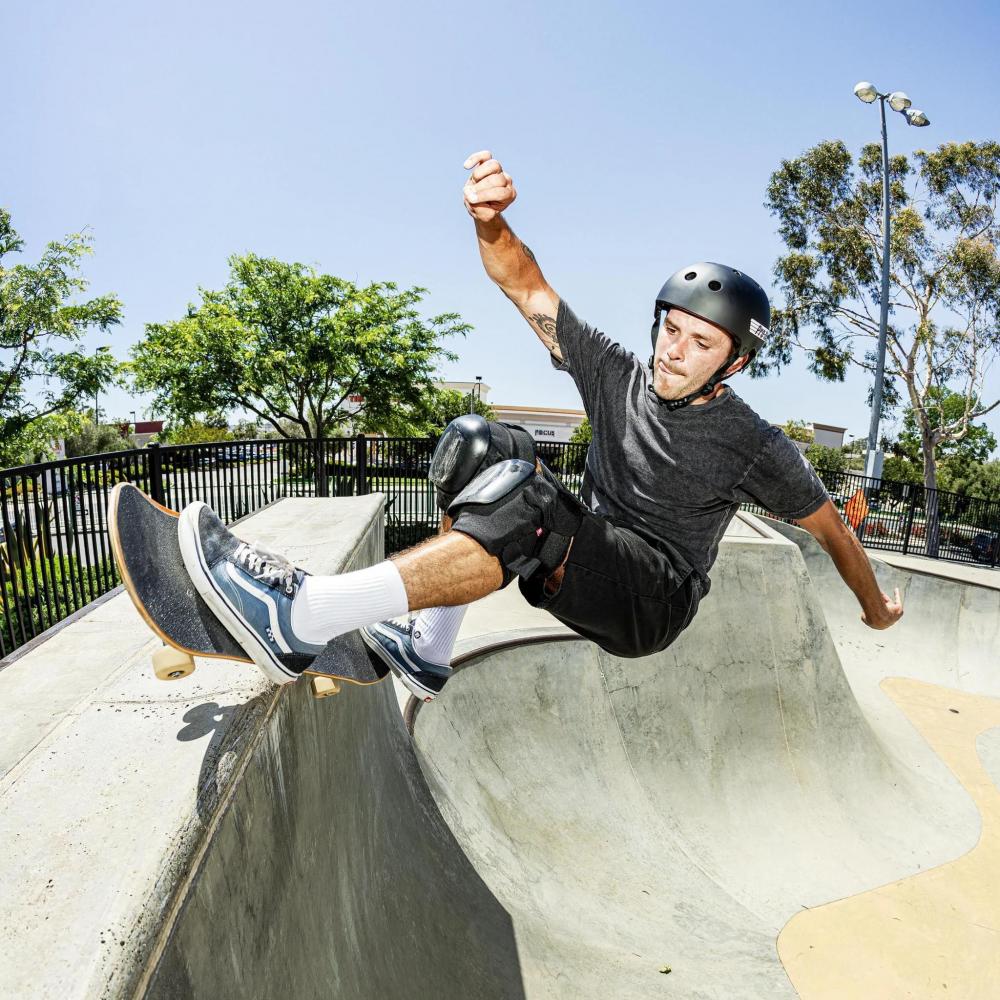 Pro-Tec Old School Low Pro Asia Matte Grey Helmet