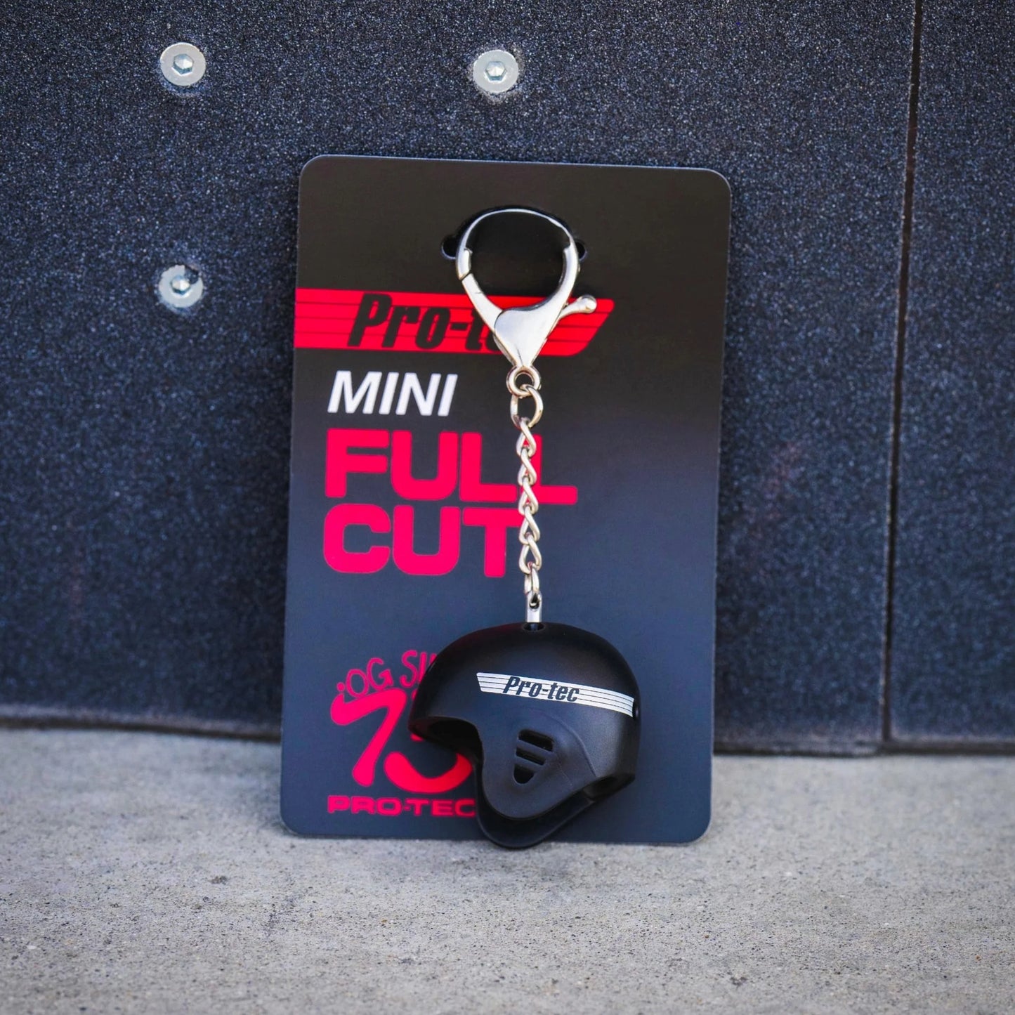 Pro-Tec Helmet Keychain Matte Black